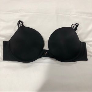 victoria’s secret black push-up bra